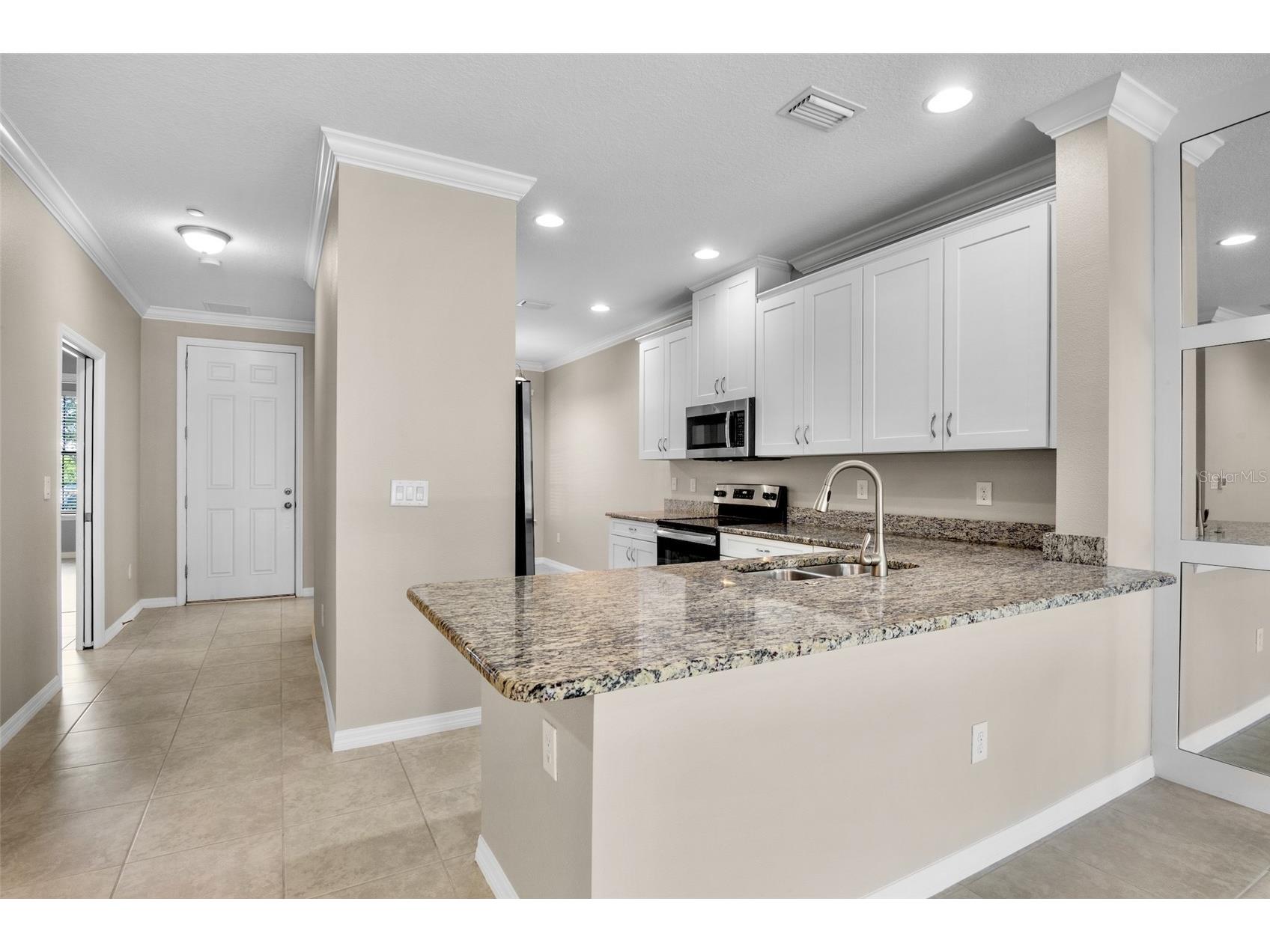 5425 Cicerone Street #102 Sarasota FL 34238 A4684725 image4