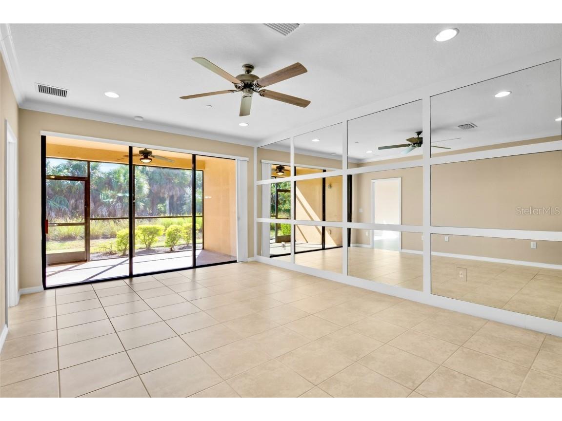 5425 Cicerone Street #103 Sarasota FL 34238 A4672305 image18