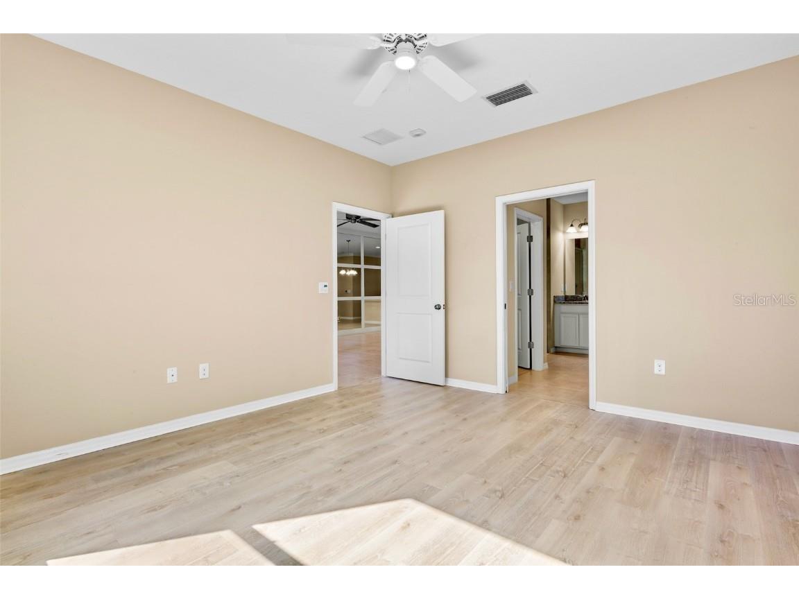 5425 Cicerone Street #103 Sarasota FL 34238 A4672305 image21