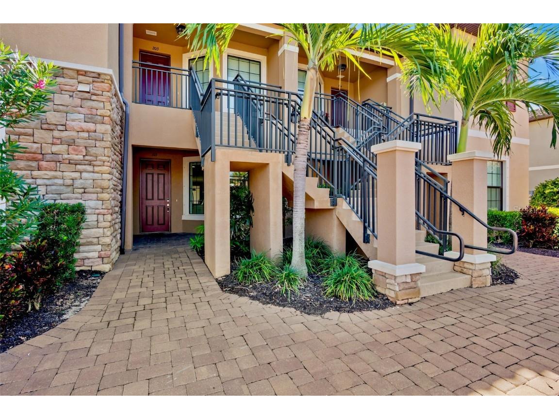 5425 Cicerone Street #103 Sarasota FL 34238 A4672305 image34