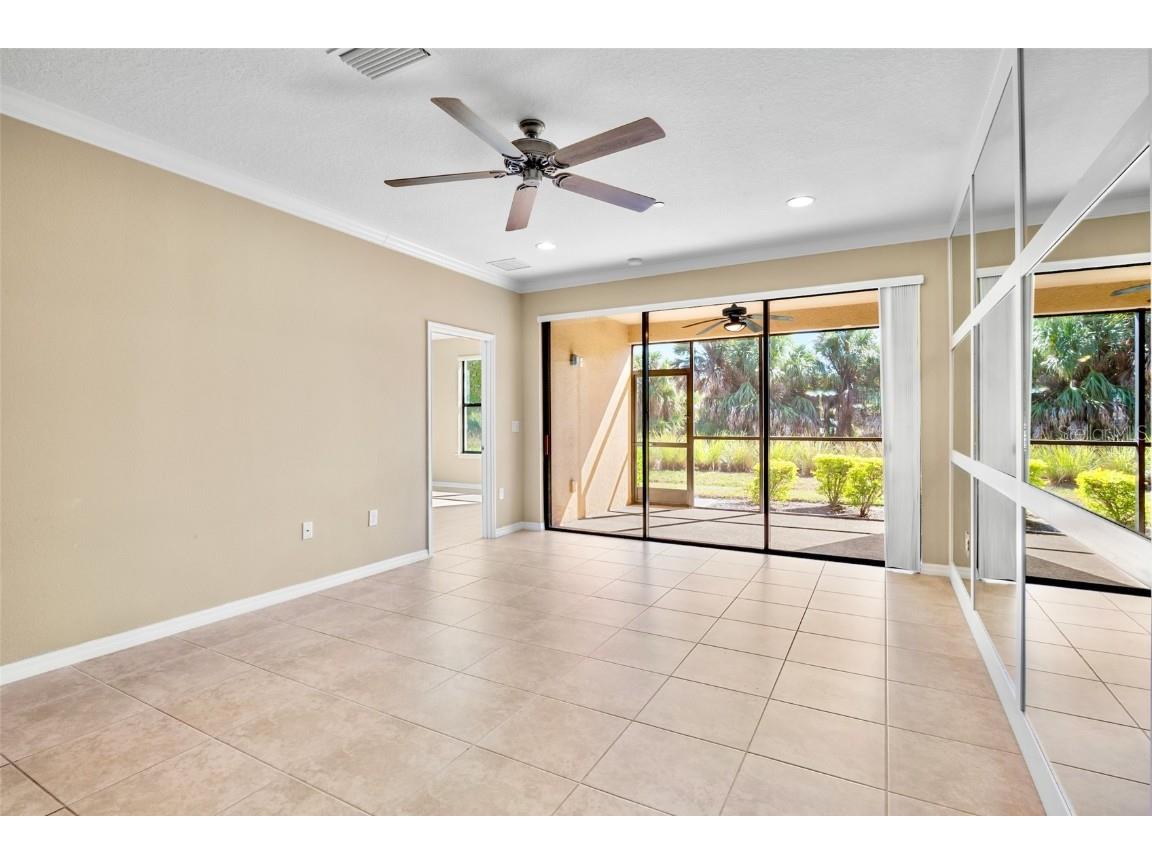 5425 Cicerone Street #103 Sarasota FL 34238 A4672305 image8