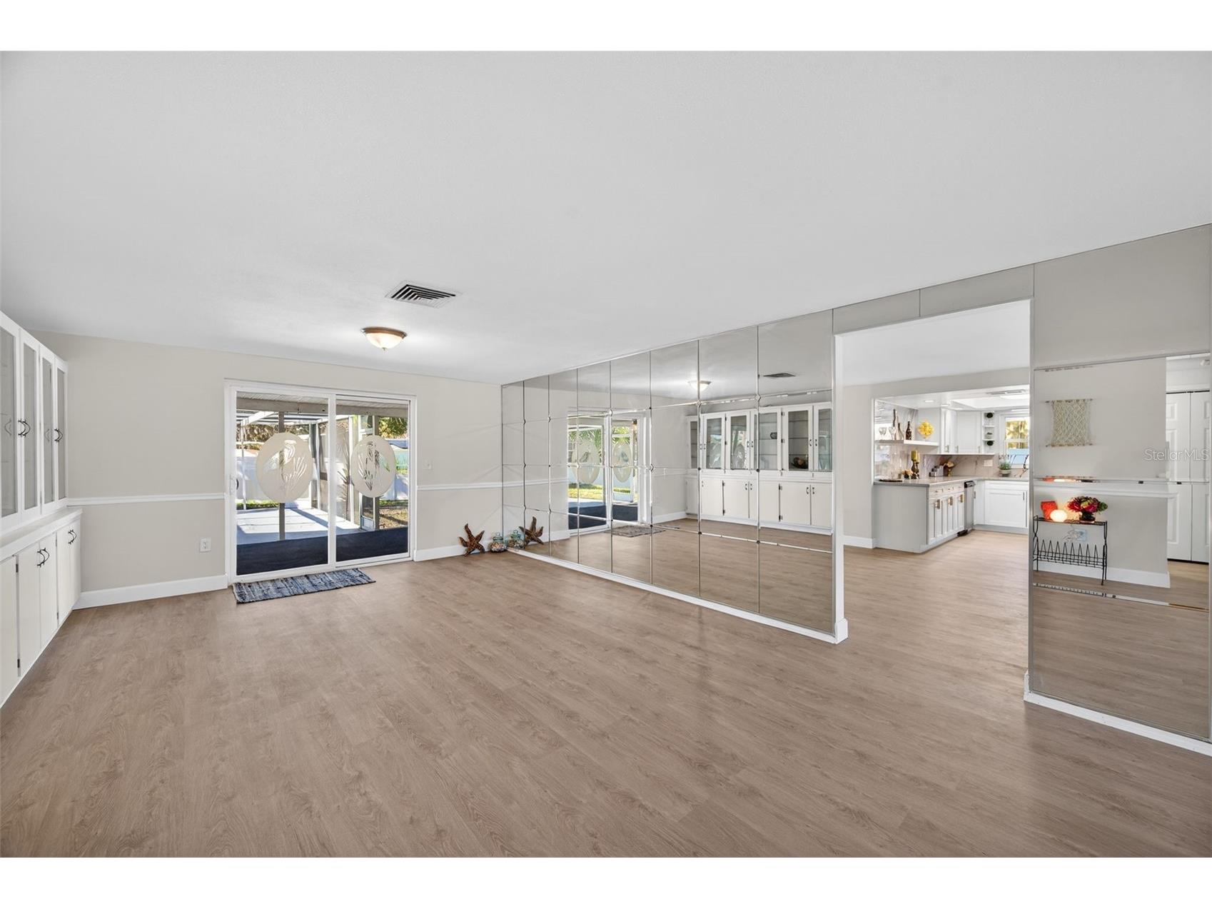 5425 Drinkard Drive New Port Richey FL 34653 W7882529 image16