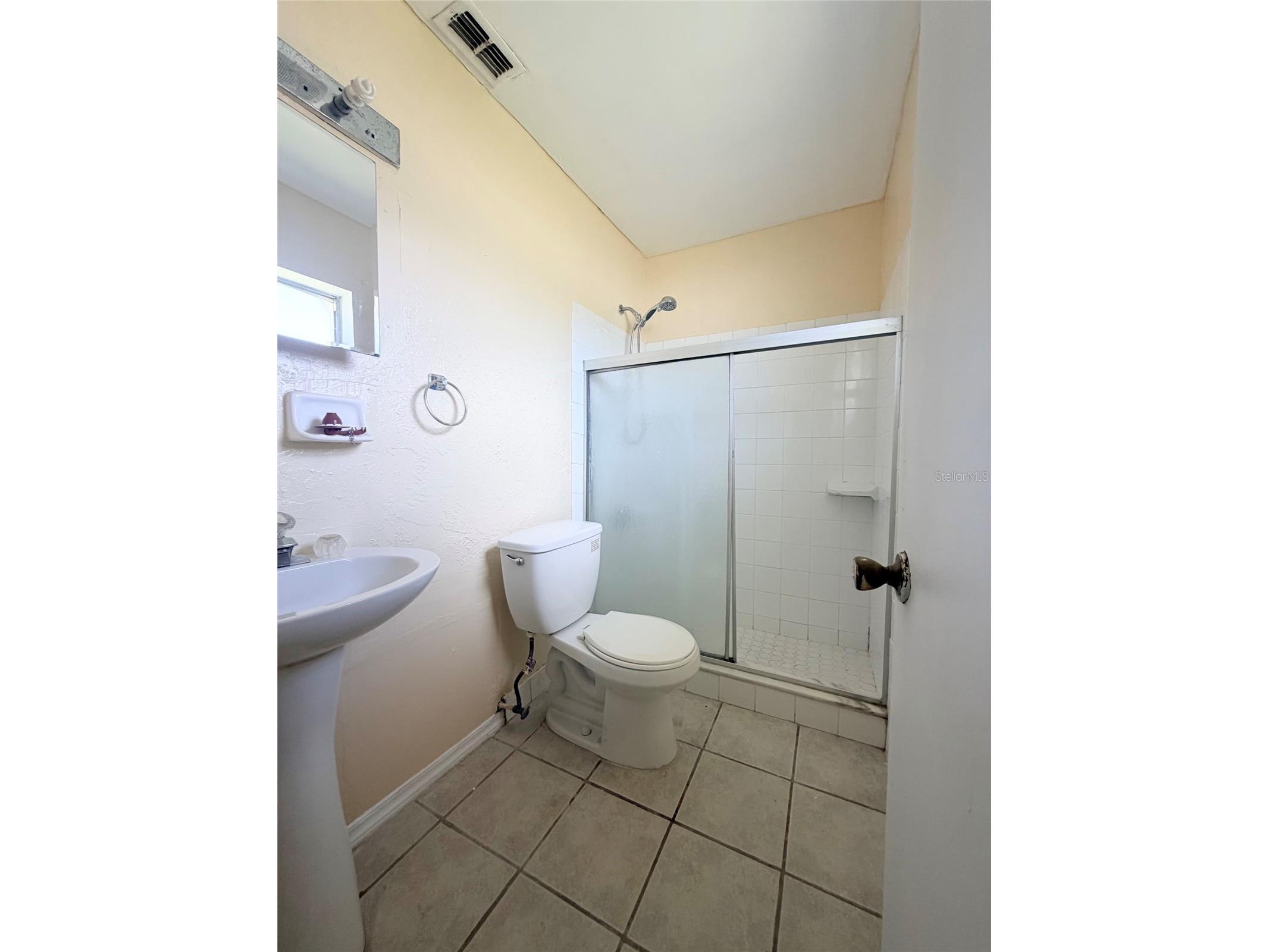 5425 Karen Court Orlando FL 32811 O6417189 image6