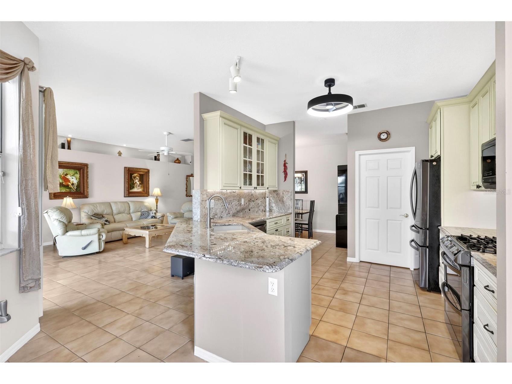 5425 Matthew Court Sarasota FL 34231 N6144628 image27