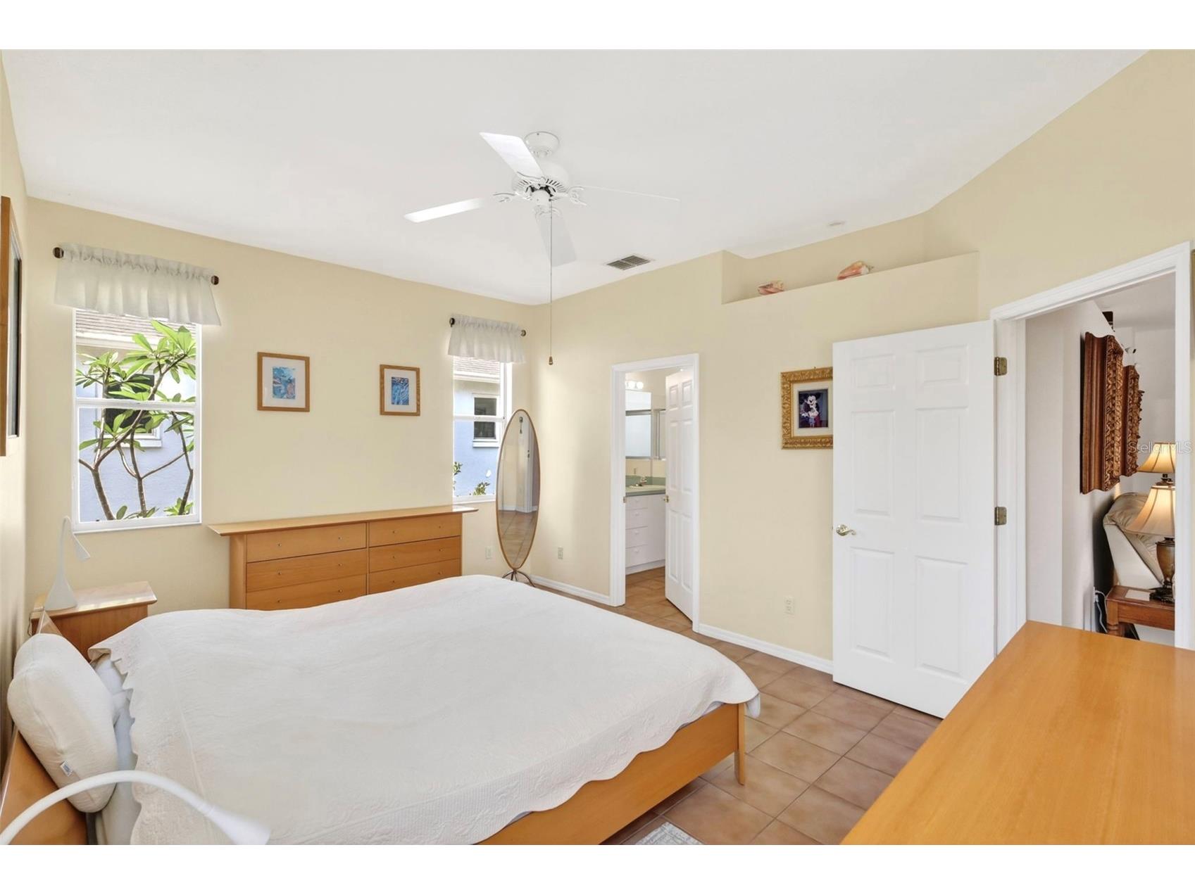 5425 Matthew Court Sarasota FL 34231 N6144628 image34