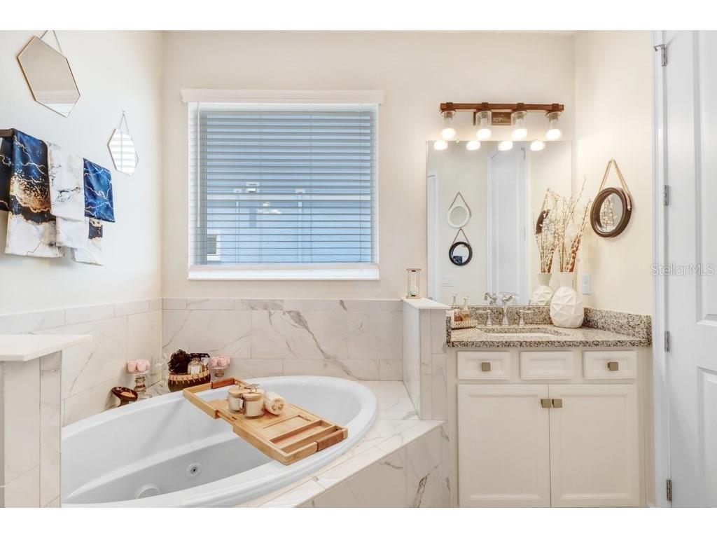 5425 Wishing Arch Drive Apollo Beach FL 33572 TB8513859 image25