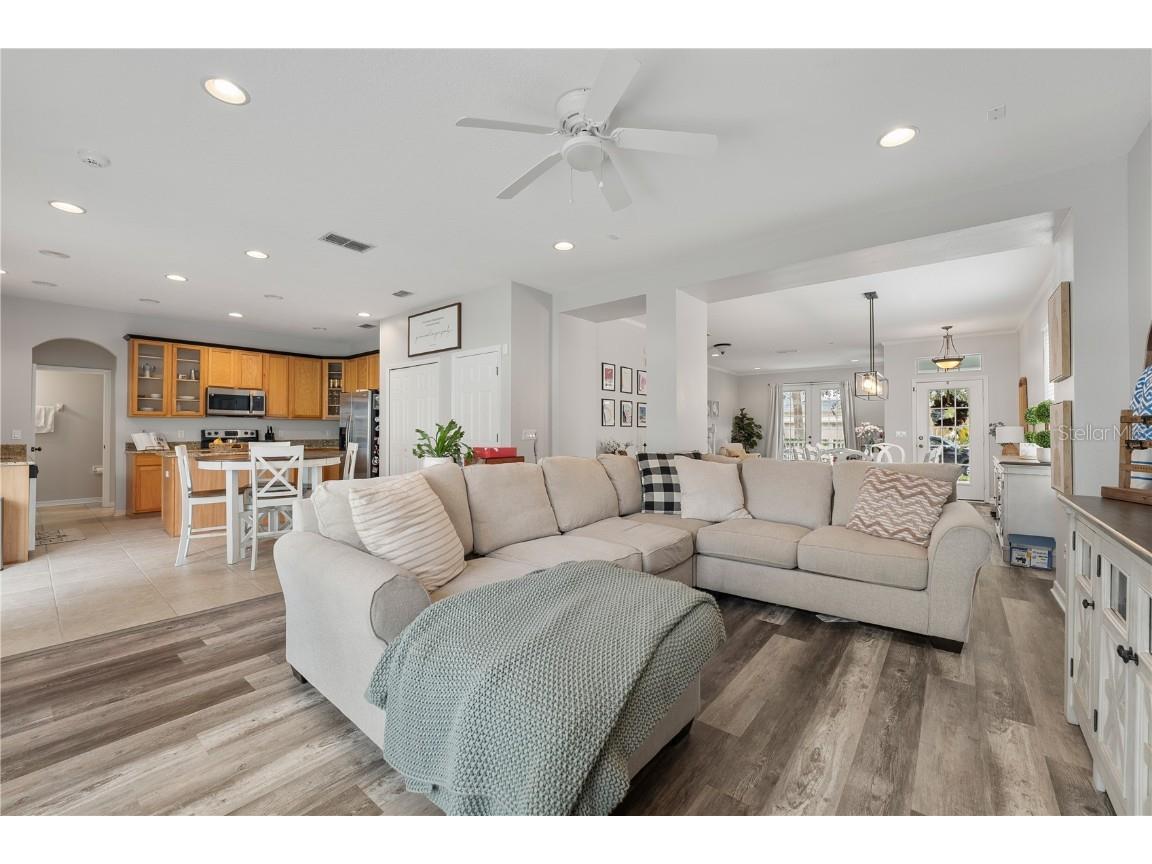 5426 Gemgold Court Windermere FL 34786 - BLUEBIRD POND O6354639 image24