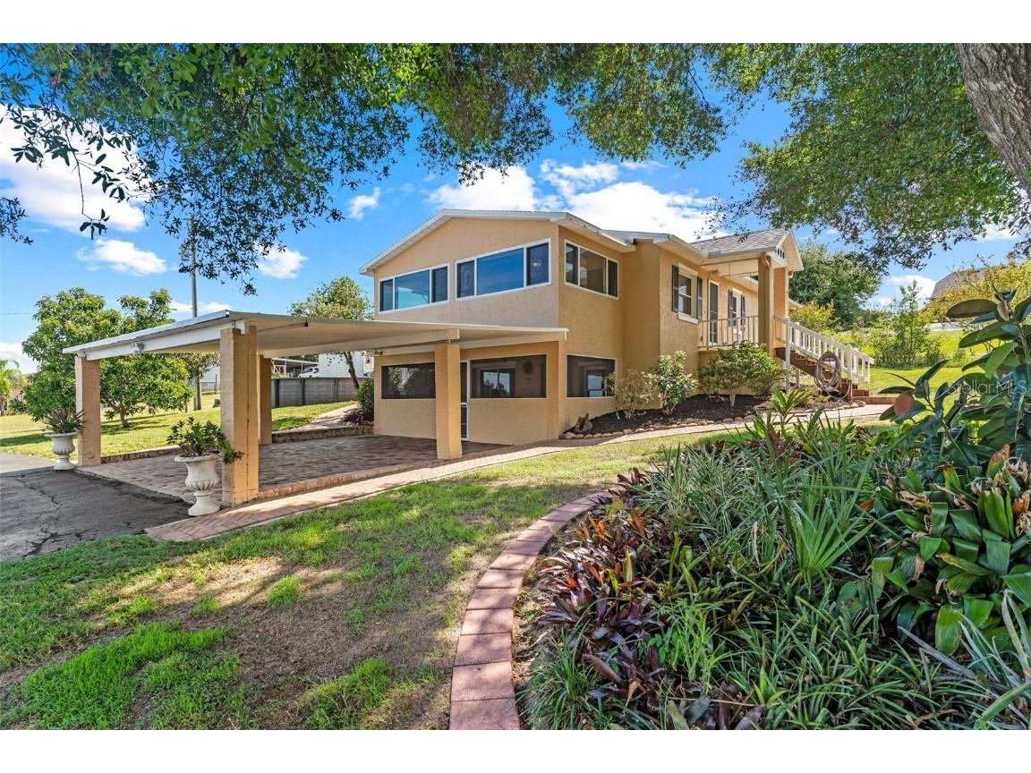 5426 Griffin View Drive Lady Lake FL 32159 - LAKE GRIFFIN G5083991 image1