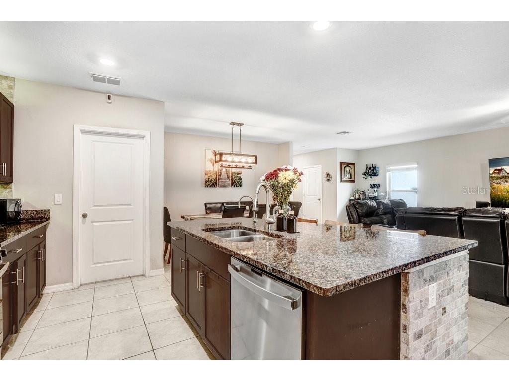 5426 Rainwood Meadows Drive Apollo Beach FL 33572 A4693307 image13