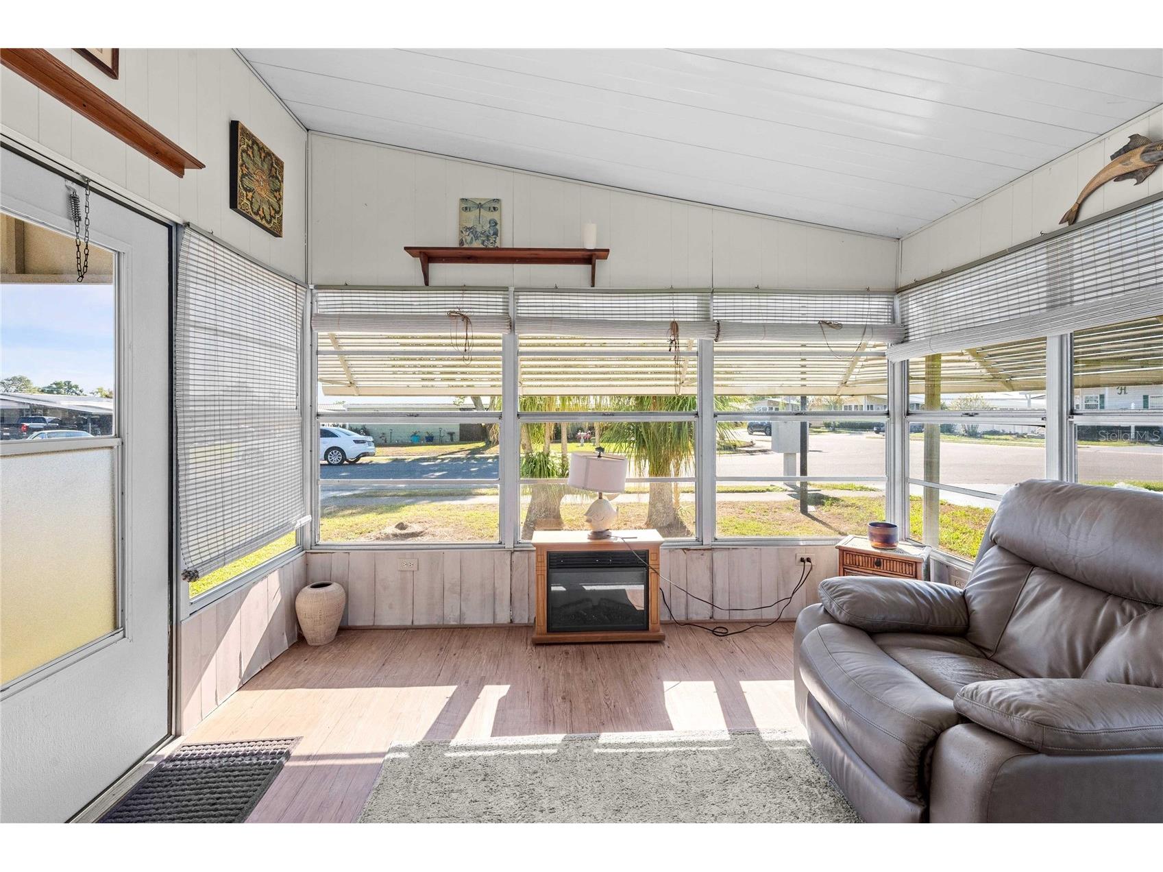 5427 Seville Drive Zephyrhills FL 33541 TB8490100 image15