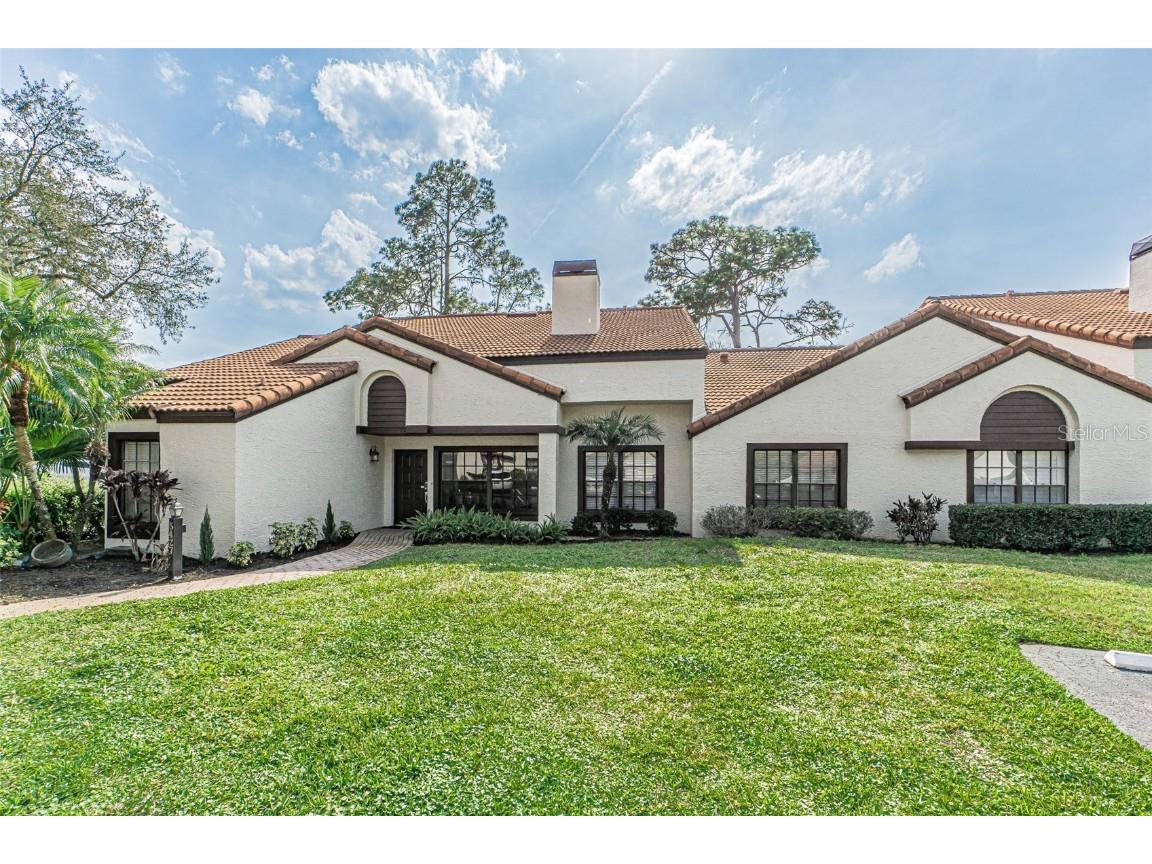 5427 Villa D'Este Court Wesley Chapel FL 33543 TB8444287 image2