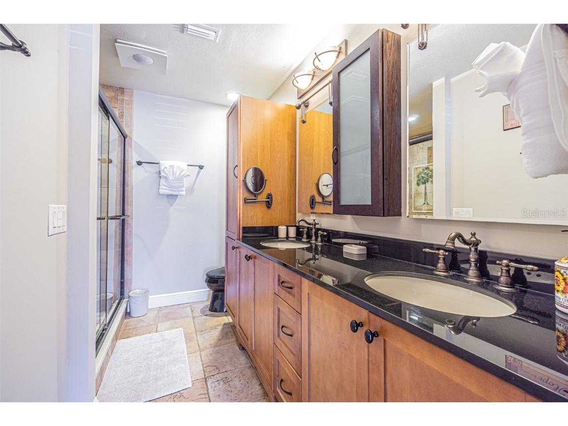 5427 Villa D'Este Court Wesley Chapel FL 33543 TB8444287 image20
