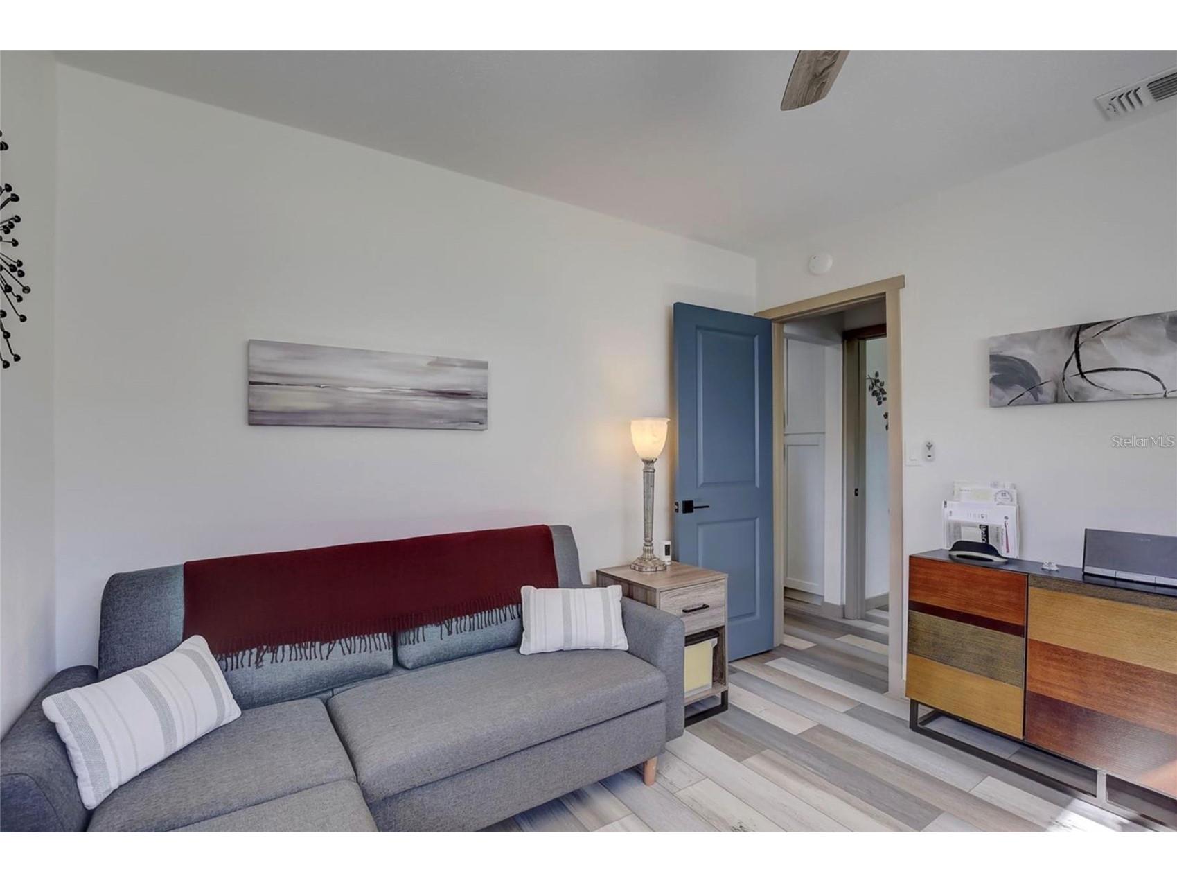 5428 7th Avenue N Saint Petersburg FL 33710 TB8497608 image22