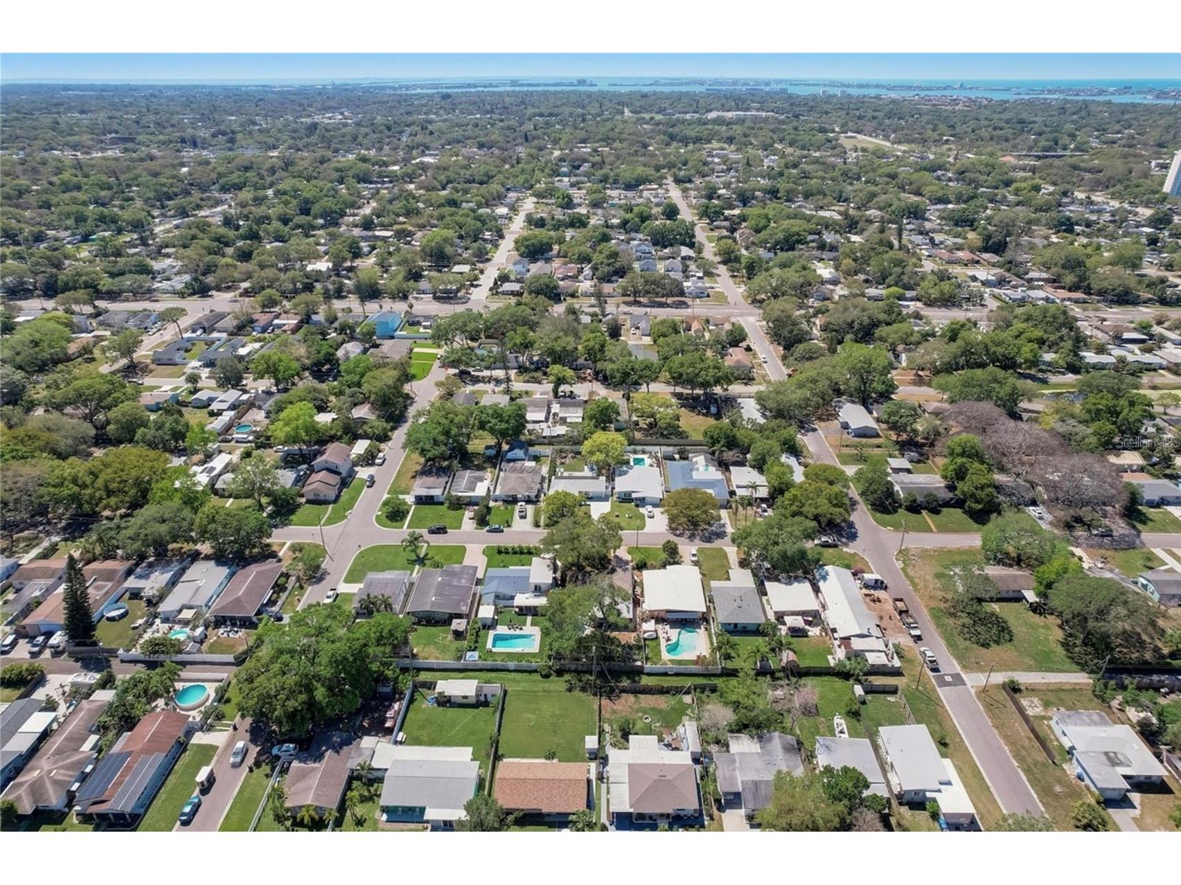5428 7th Avenue N Saint Petersburg FL 33710 TB8508293 image45