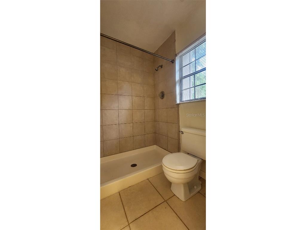 5428 SW 4th Place Gainesville FL 32607 GC532524 image10