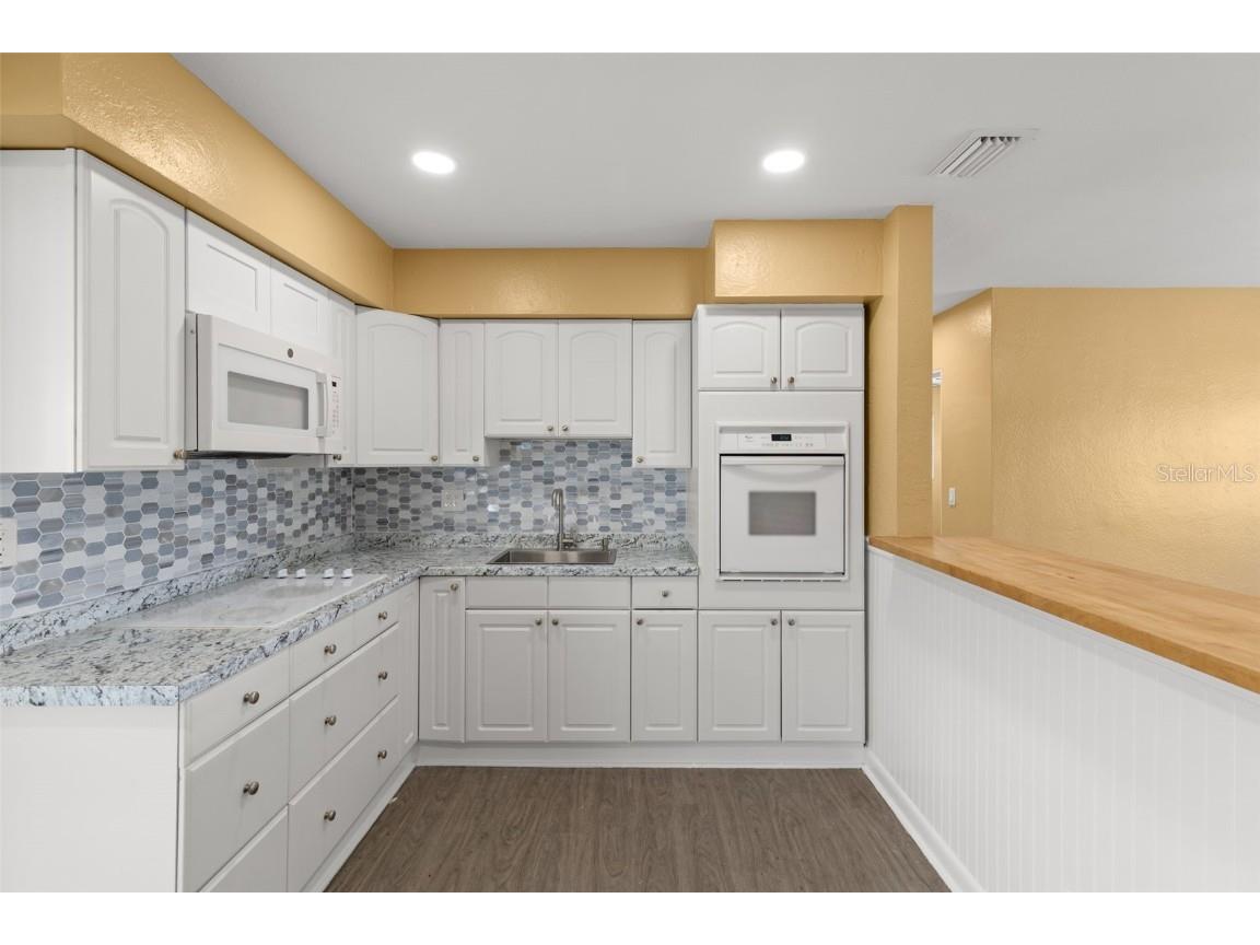 5429 57th Avenue N Saint Petersburg FL 33709 A4662292 image11