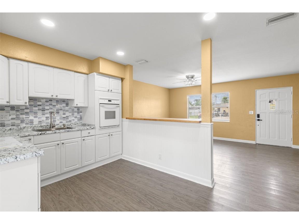 5429 57th Avenue N Saint Petersburg FL 33709 A4662292 image14