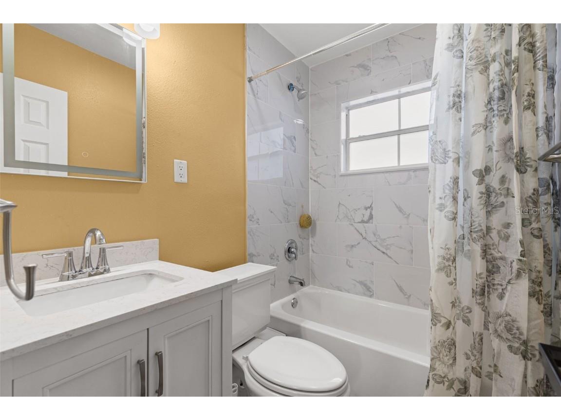 5429 57th Avenue N Saint Petersburg FL 33709 A4662292 image21