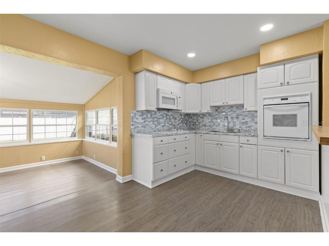 5429 57th Avenue N Saint Petersburg FL 33709 A4662292 image9