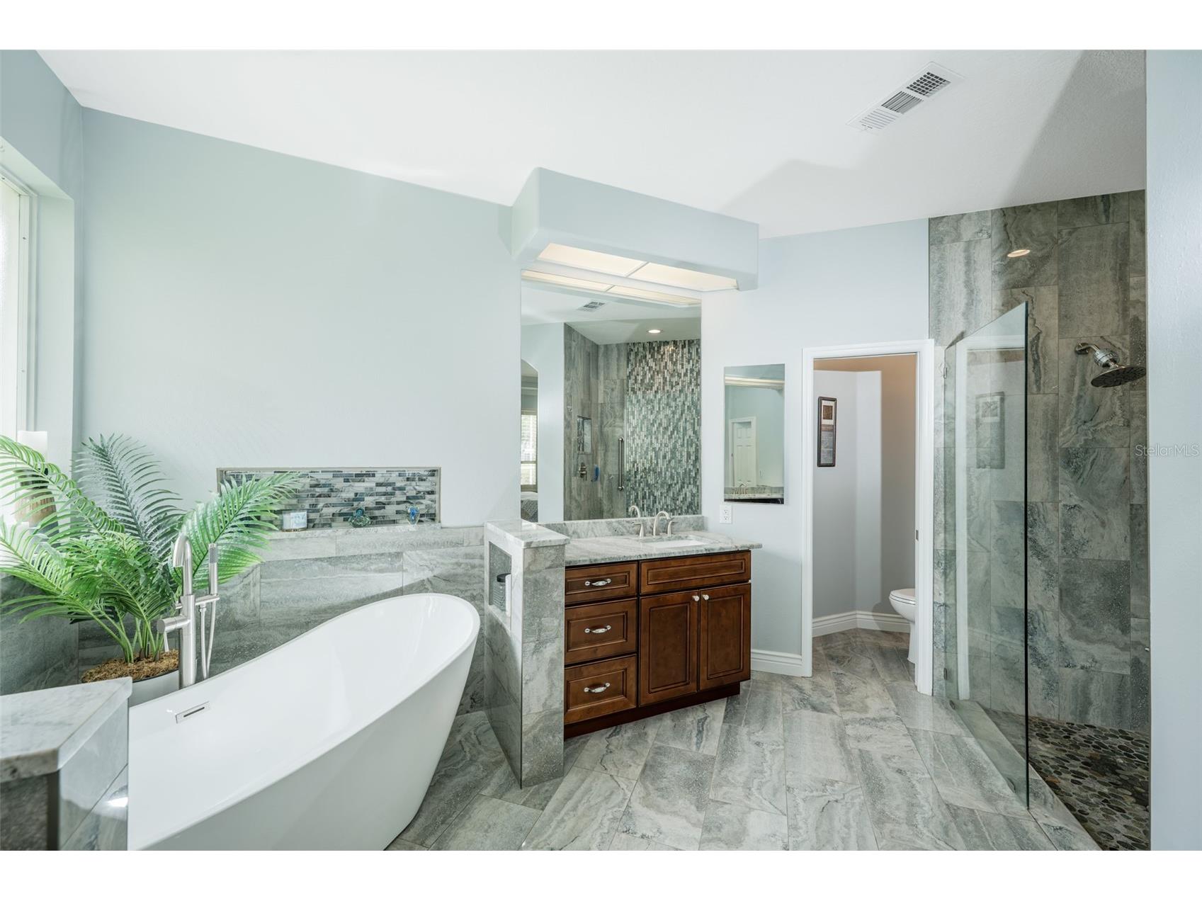 5429 Burnt Hickory Drive Valrico FL 33596 A4700752 image19