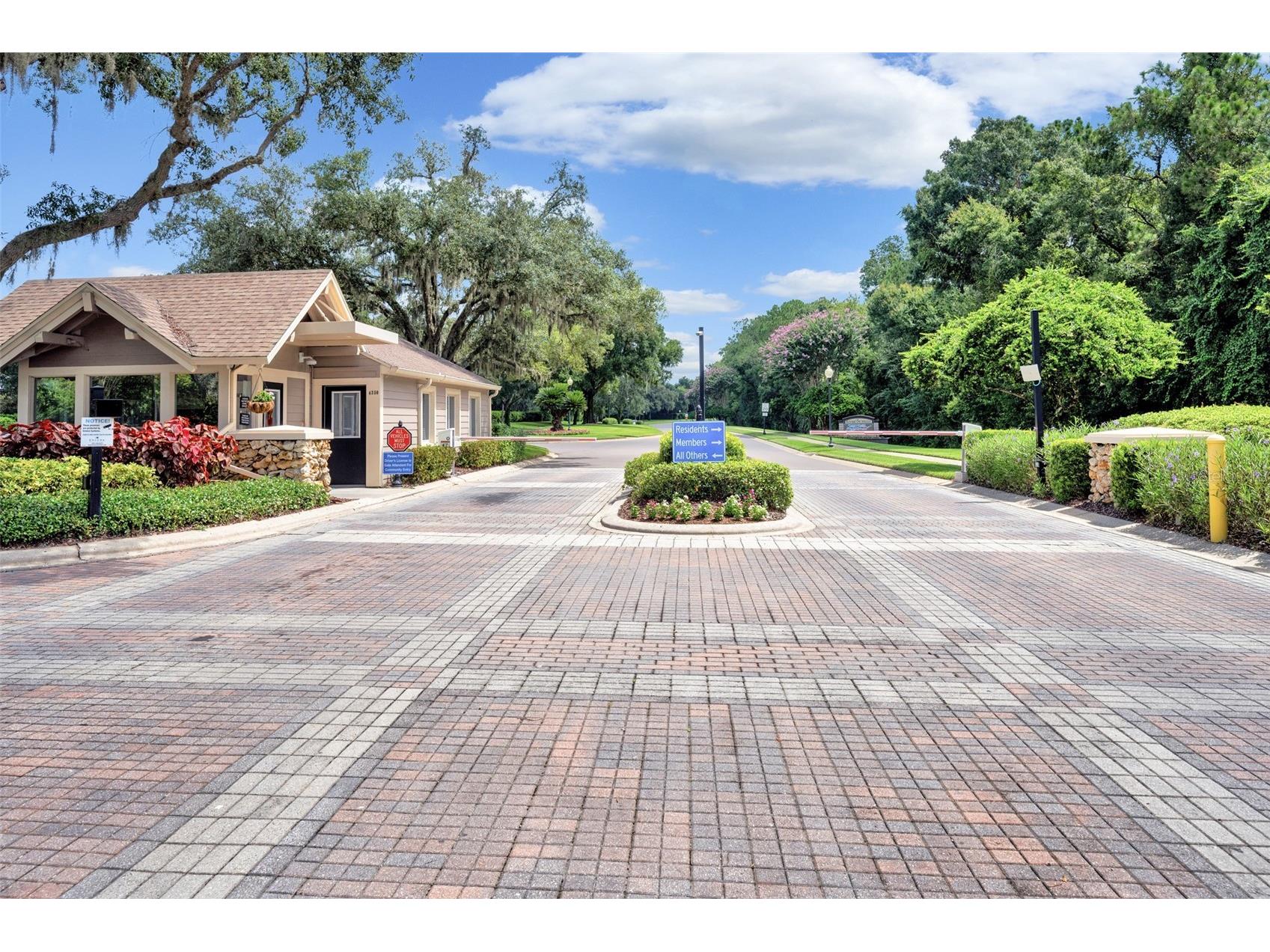 5429 Burnt Hickory Drive Valrico FL 33596 A4700752 image42