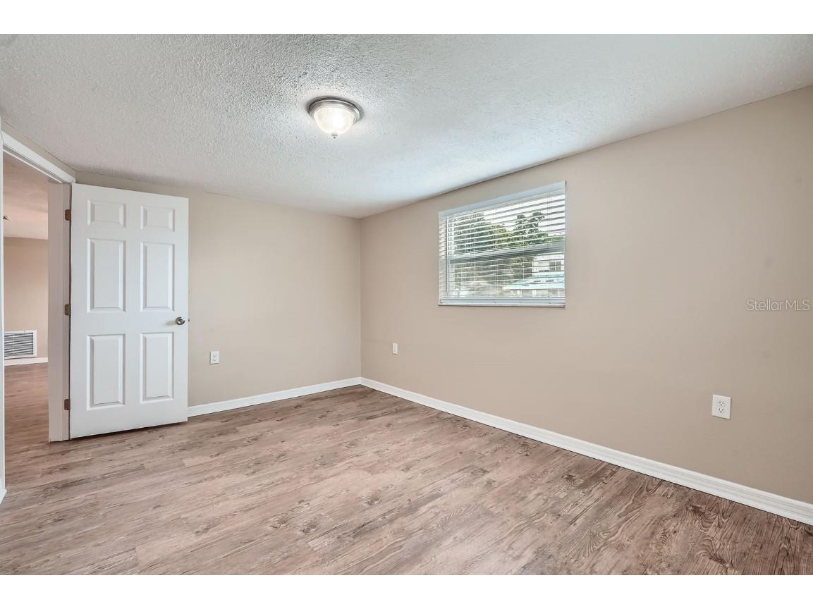 5429 Flora Avenue Holiday FL 34690 O6314390 image26