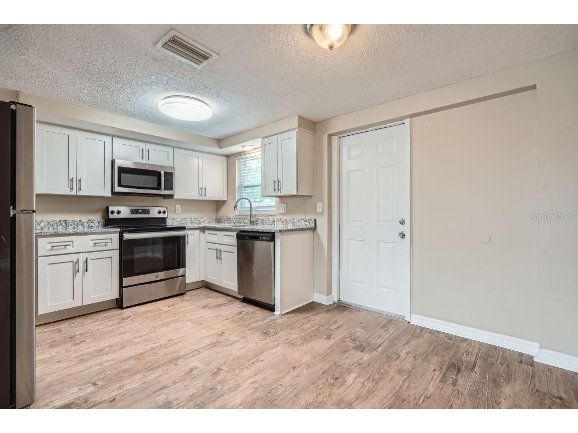 5429 Flora Avenue Holiday FL 34690 O6314390 image4