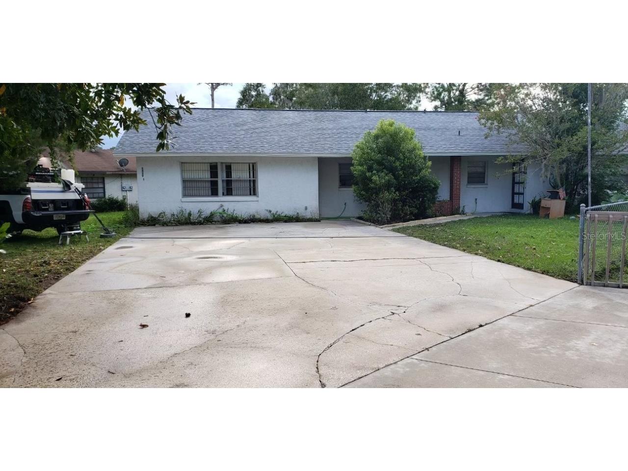 5429 SE Hwy 484 All Units Belleview FL 34420 T3364699 image1