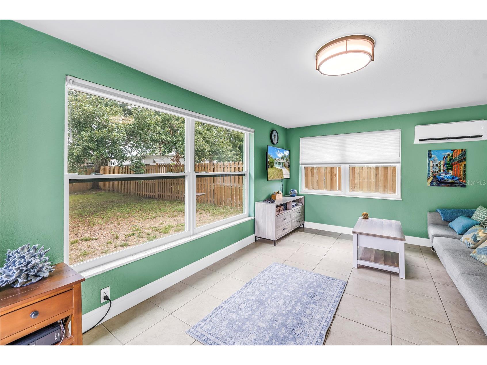543 72nd Ave N Saint Petersburg FL 33702 TB8517667 image12