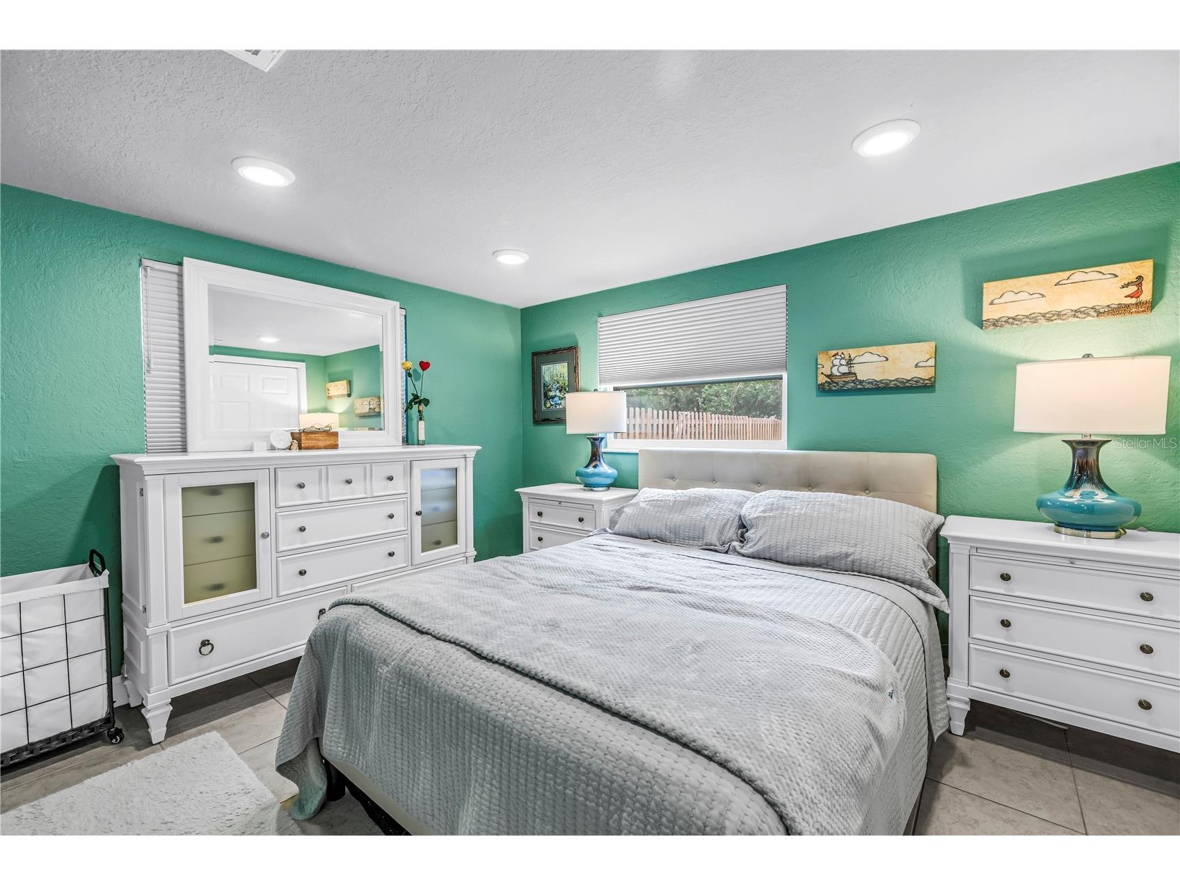 543 72nd Ave N Saint Petersburg FL 33702 TB8517667 image16