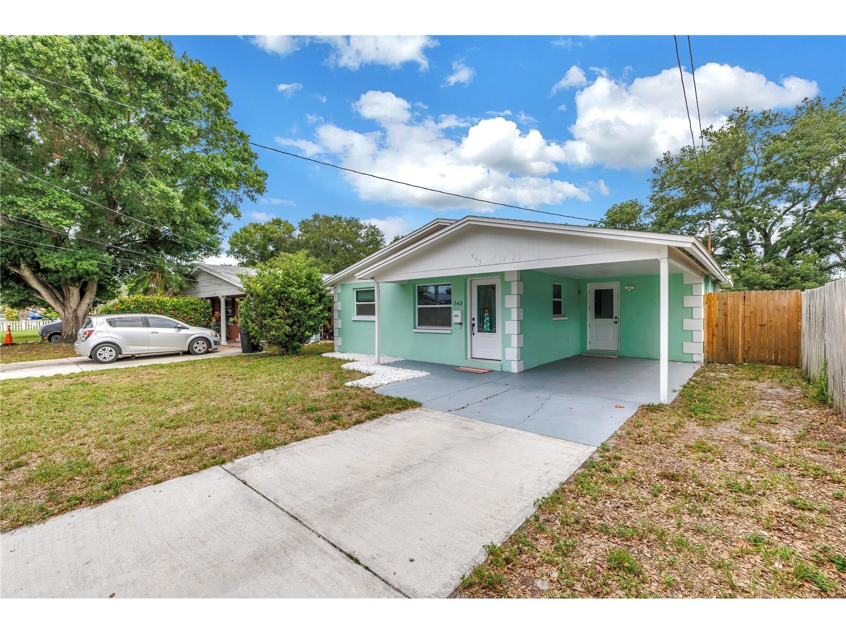 543 72nd Ave N Saint Petersburg FL 33702 TB8517667 image2