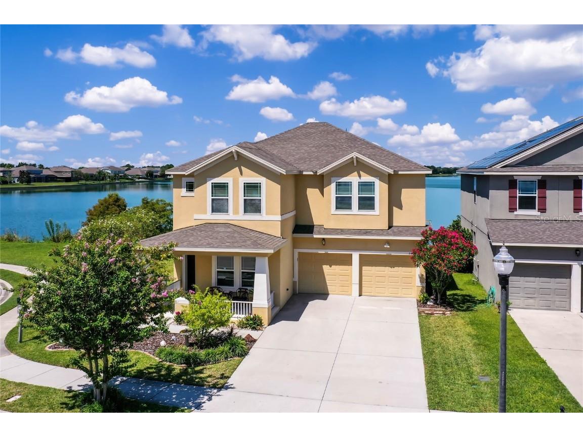 543 Blue Cypress Drive Groveland FL 34736 - Crystal Lake G5071168 image1