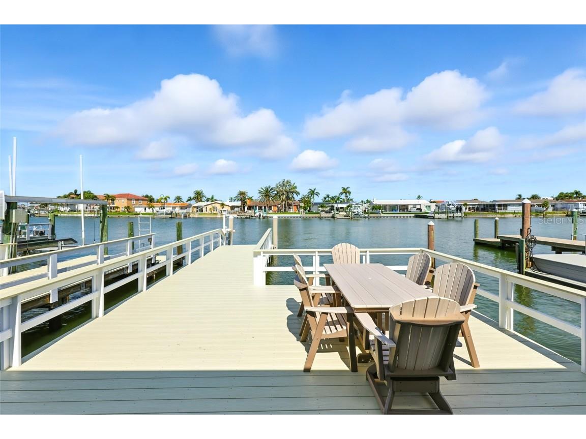 543 Boca Ciega Point Boulevard N #2709 Saint Petersburg FL 33708 TB8424295 image4