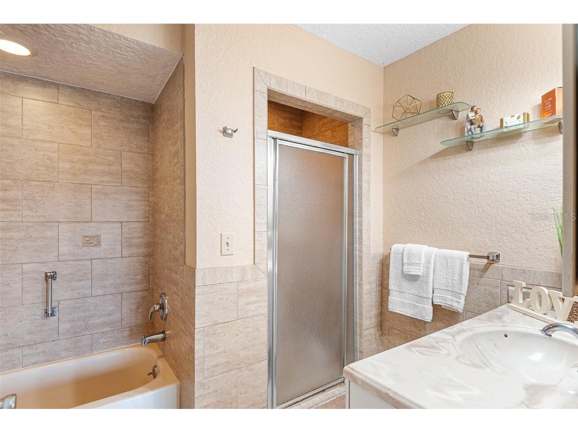 543 Clubhill Dr Haines City FL 33844 P4935716 image24