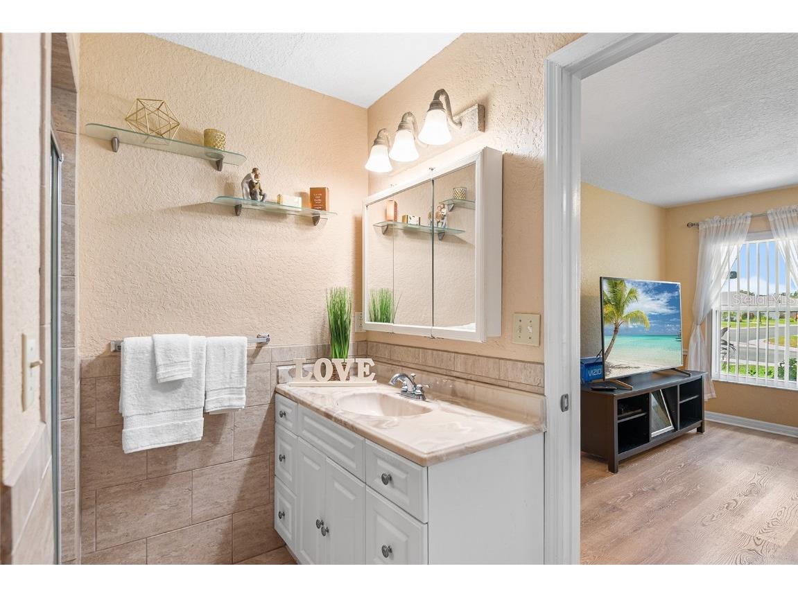 543 Clubhill Dr Haines City FL 33844 P4935716 image25