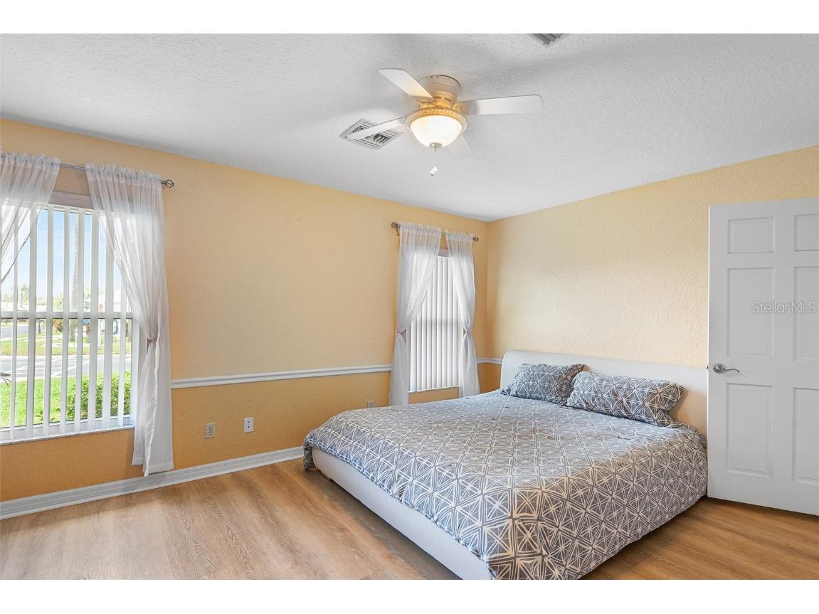 543 Clubhill Dr Haines City FL 33844 P4935716 image5