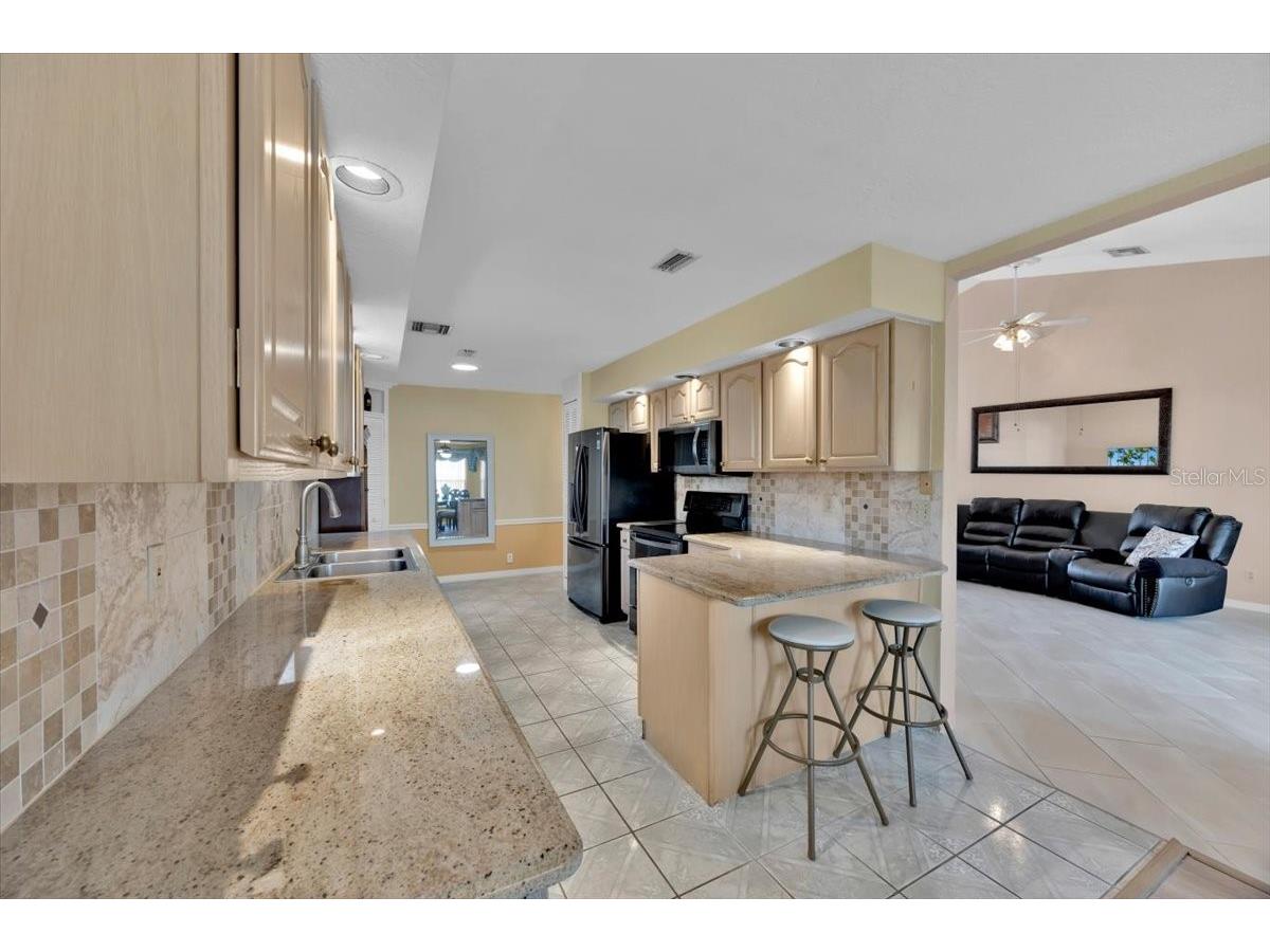 543 Clubhill Drive Haines City FL 33844 O6394129 image5
