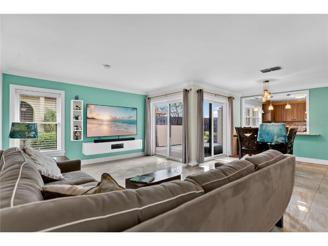 543 Hunter Circle Kissimmee FL 34758 S5132384 image6