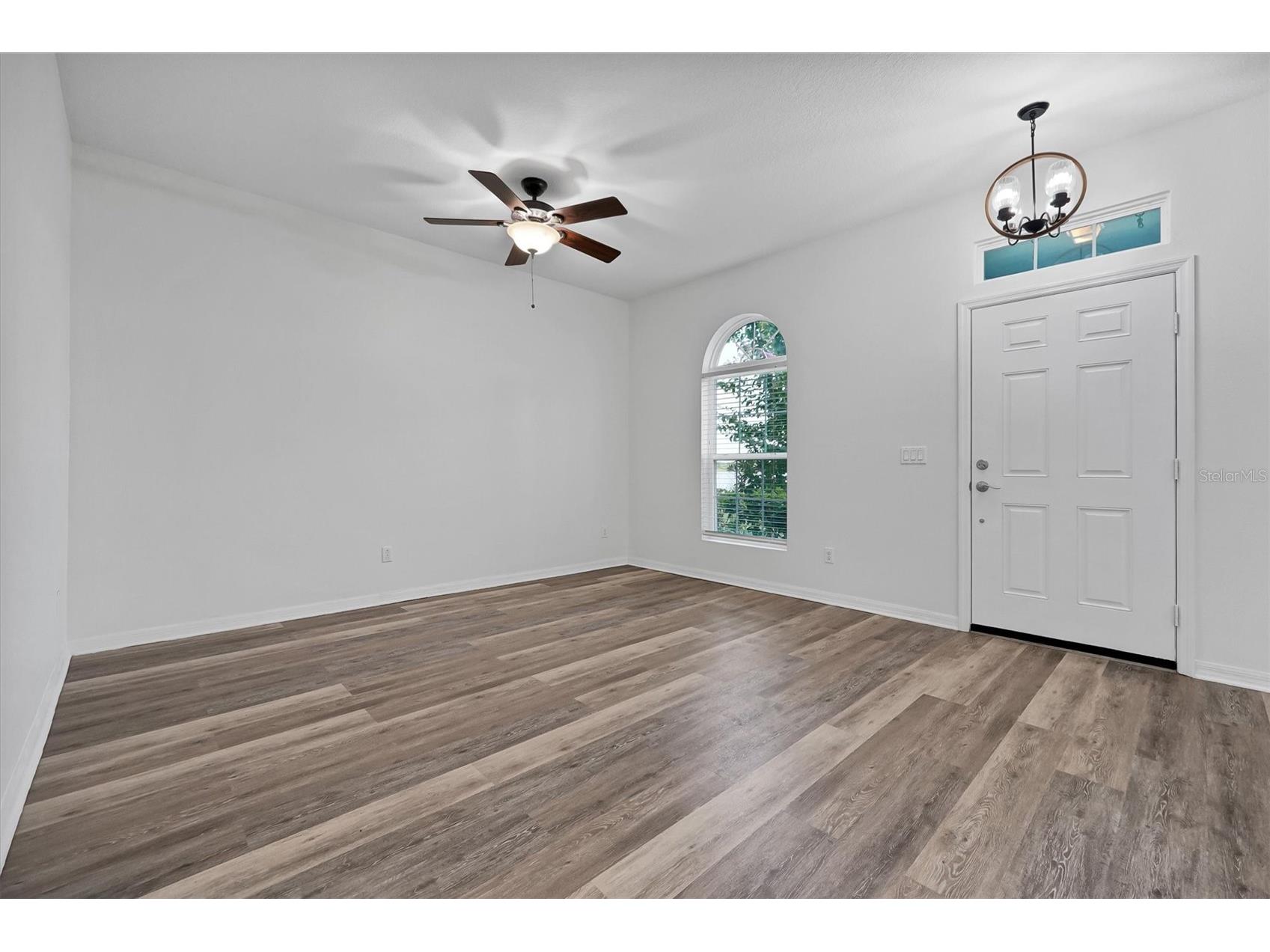 543 Juniper Springs Drive Groveland FL 34736 - CRYSTAL LAKE CLERMONT CHAIN O6424493 image8