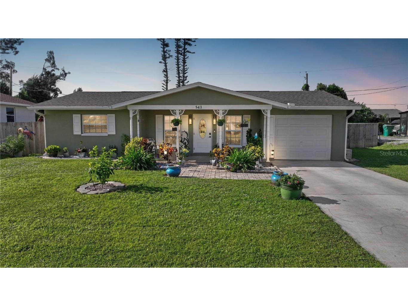 543 Laurel Avenue NW Port Charlotte FL 33952 C7480046 image1