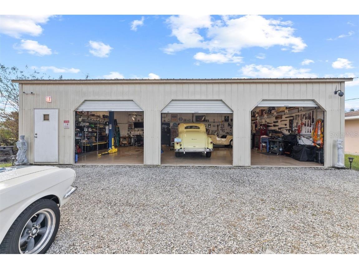 543 Lincoln Avenue NW Port Charlotte FL 33952 C7499566 image3