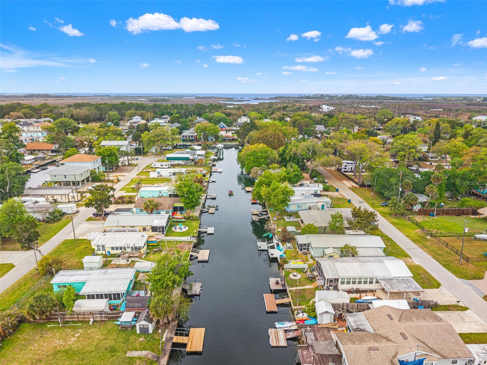 5430 Circle Drive Weeki Wachee FL 34607 TB8490830 image1