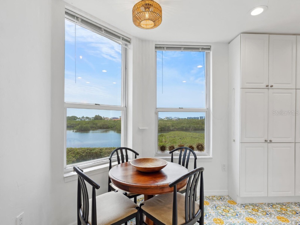 5430 Eagles Point Circle #101 Sarasota FL 34231 A4651463 image28