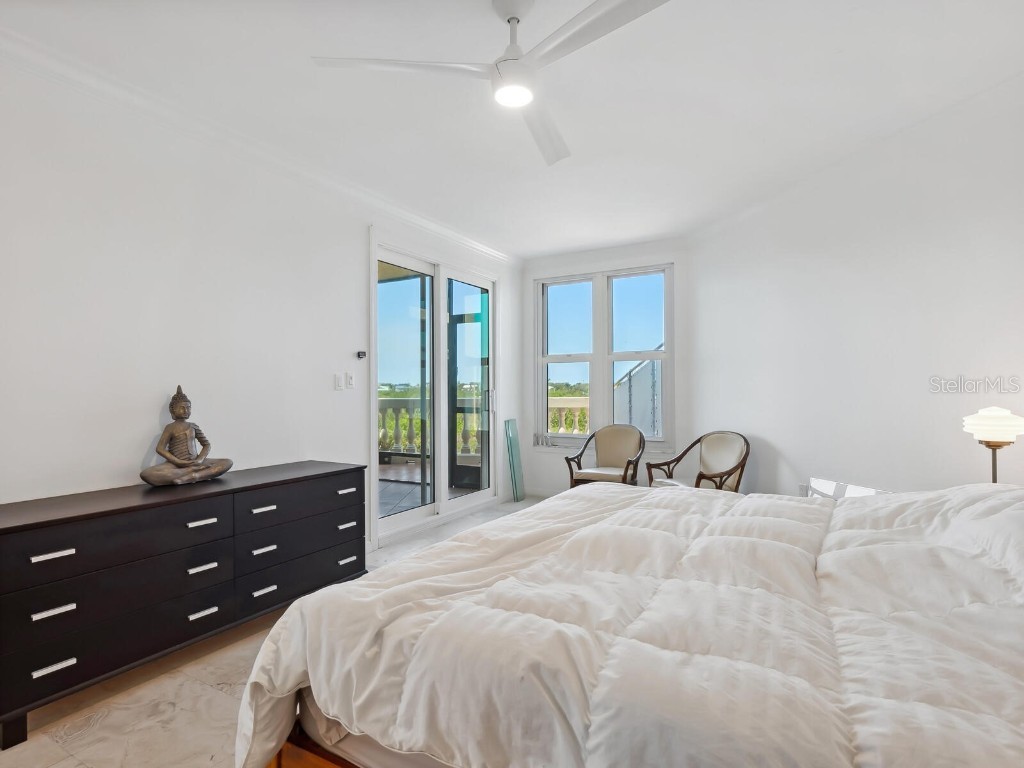 5430 Eagles Point Circle #101 Sarasota FL 34231 A4651463 image30