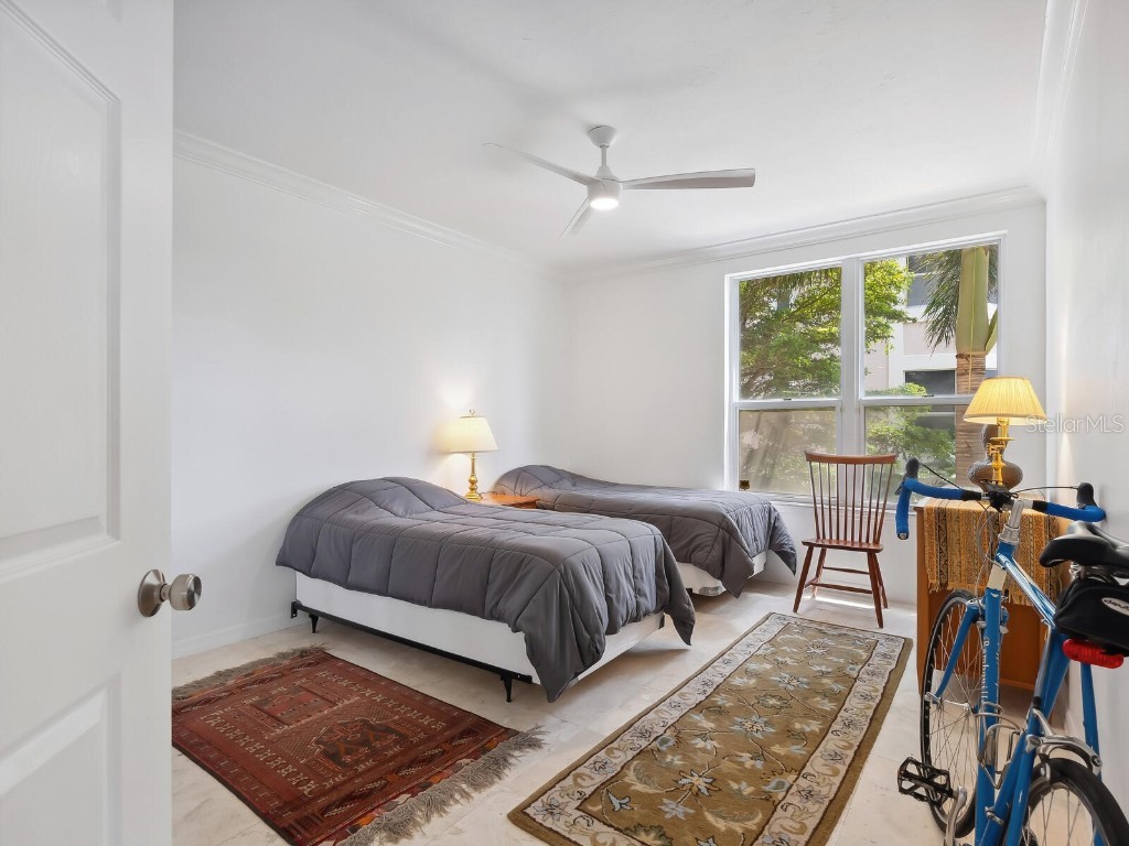 5430 Eagles Point Circle #101 Sarasota FL 34231 A4651463 image36