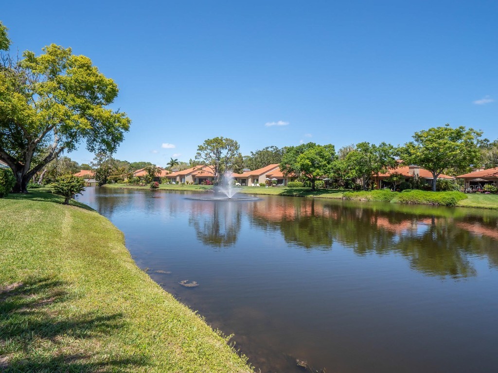 5430 Eagles Point Circle #101 Sarasota FL 34231 A4651463 image49