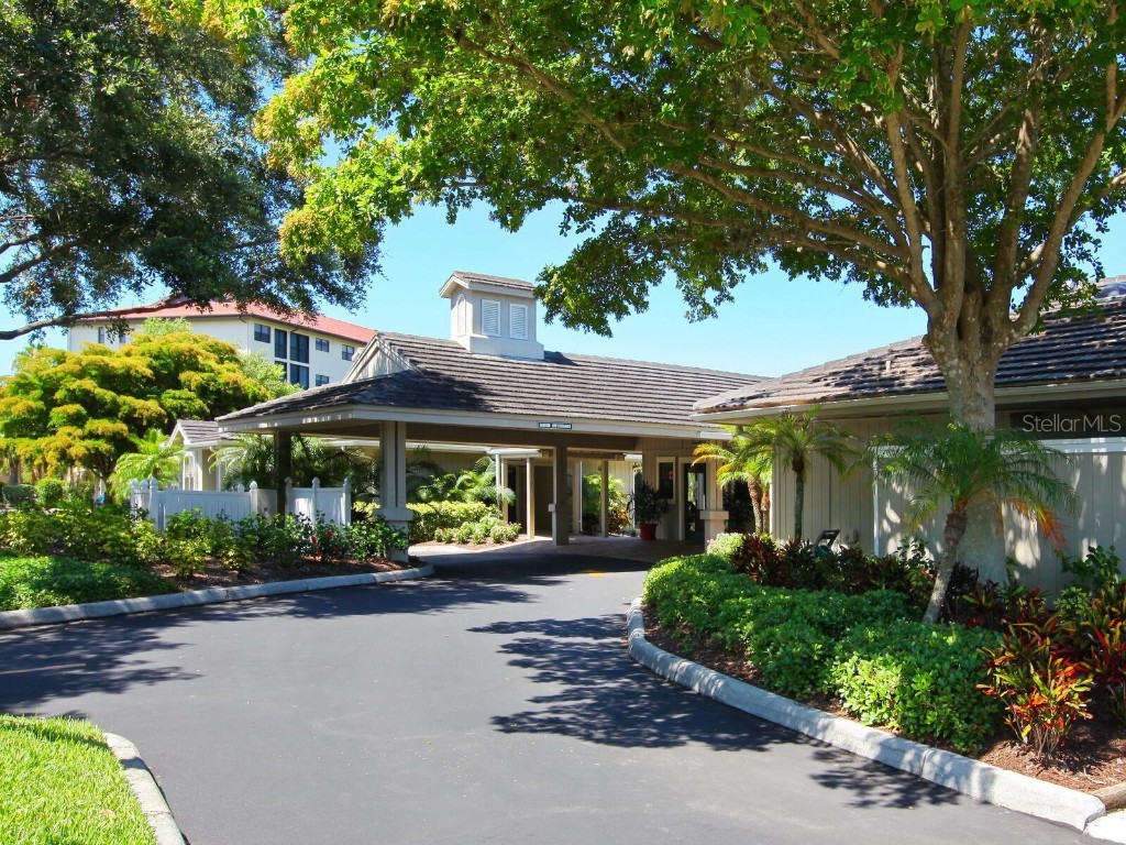 5430 Eagles Point Circle #101 Sarasota FL 34231 A4651463 image50