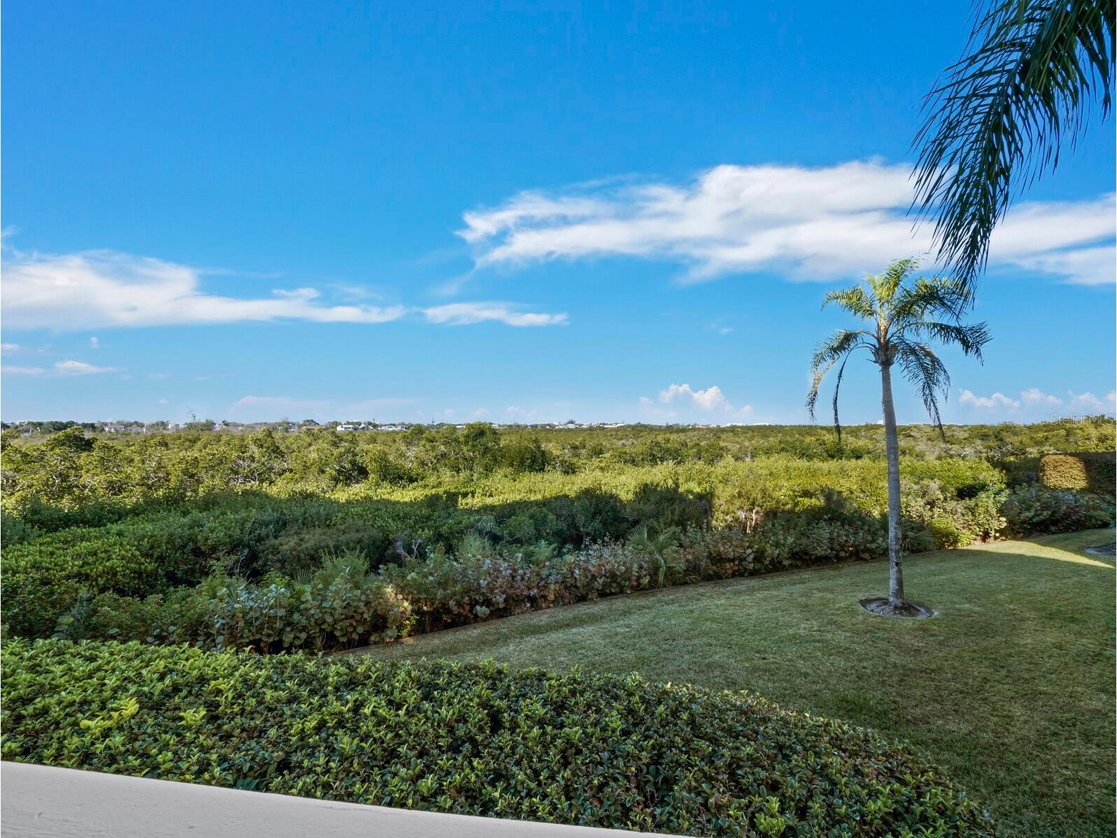 5430 Eagles Point Circle #105 Sarasota FL 34231 A4681273 image12