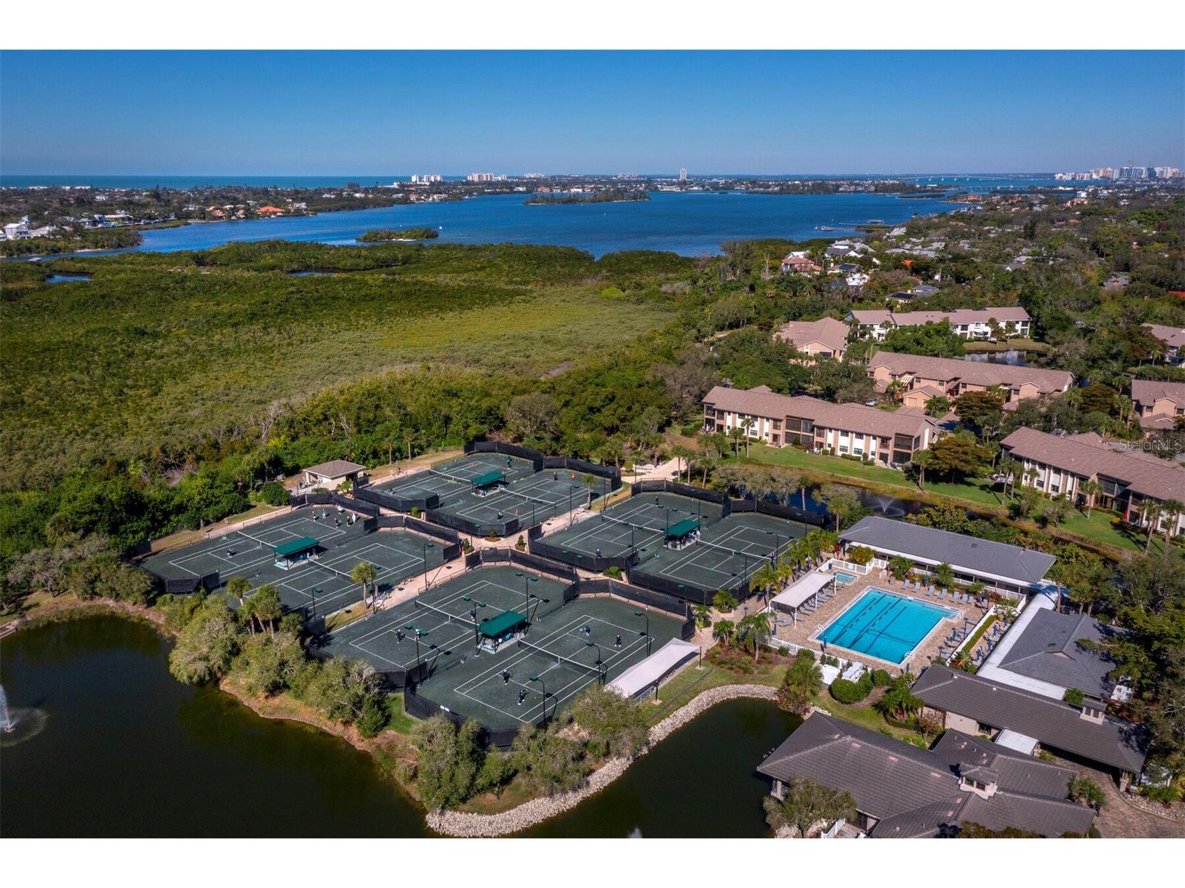 5430 Eagles Point Circle #105 Sarasota FL 34231 A4681273 image42