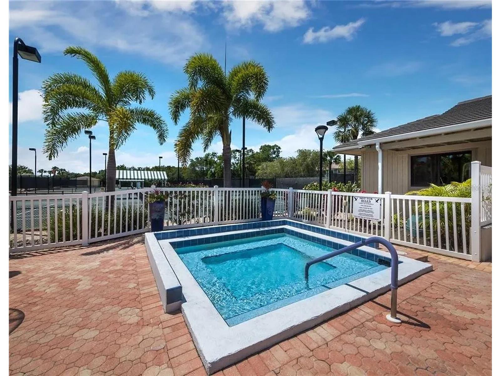 5430 Eagles Point Circle #105 Sarasota FL 34231 A4681273 image46